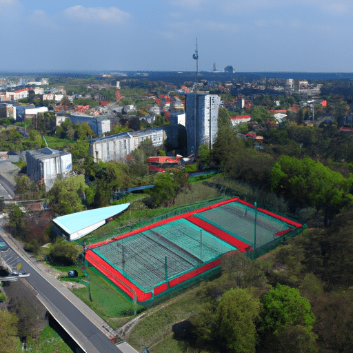 Najlepsze Miejsca do Wynajmu Kortu Tenisowego w Warszawie