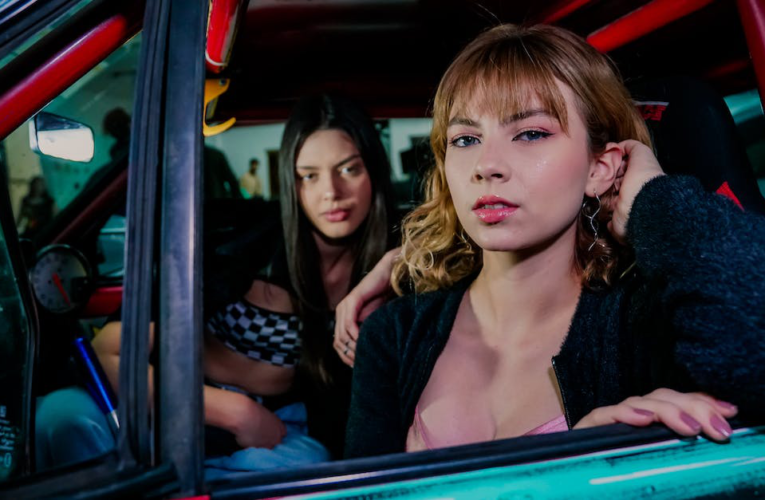 Przewodnik po BlaBlaCar: Jak podróżować tanio i komfortowo dzięki popularnej aplikacji?